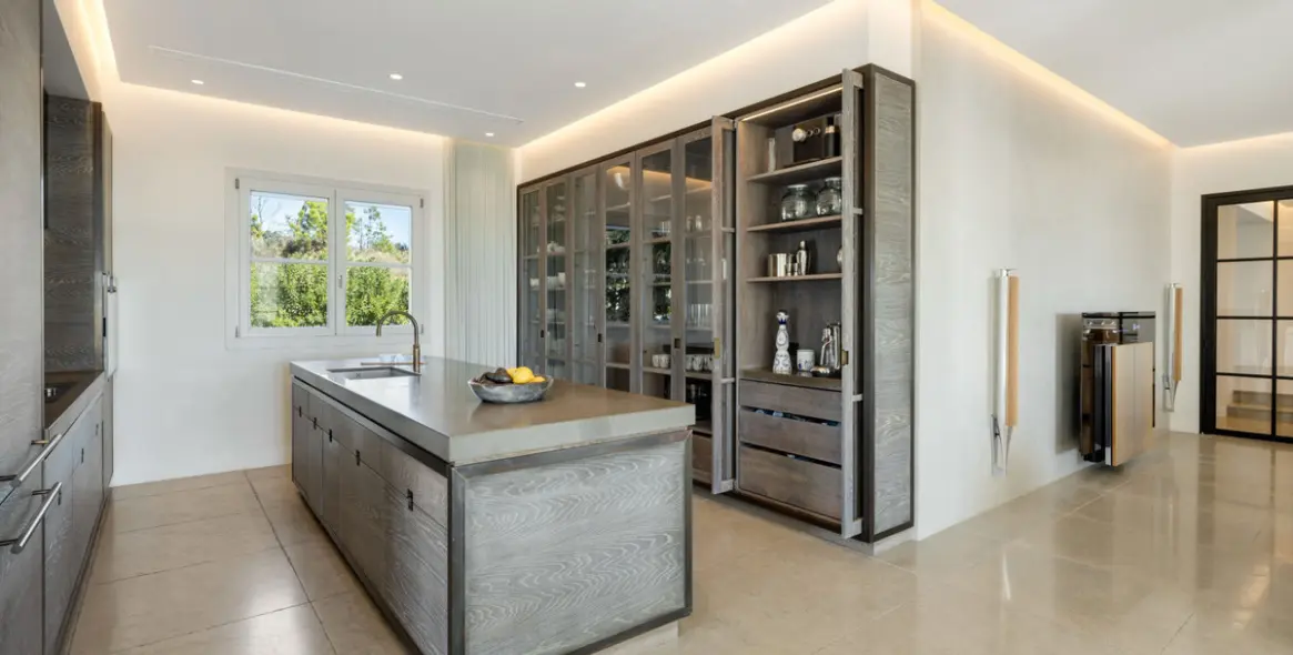 Venta de villa independiente en Benahavís 17