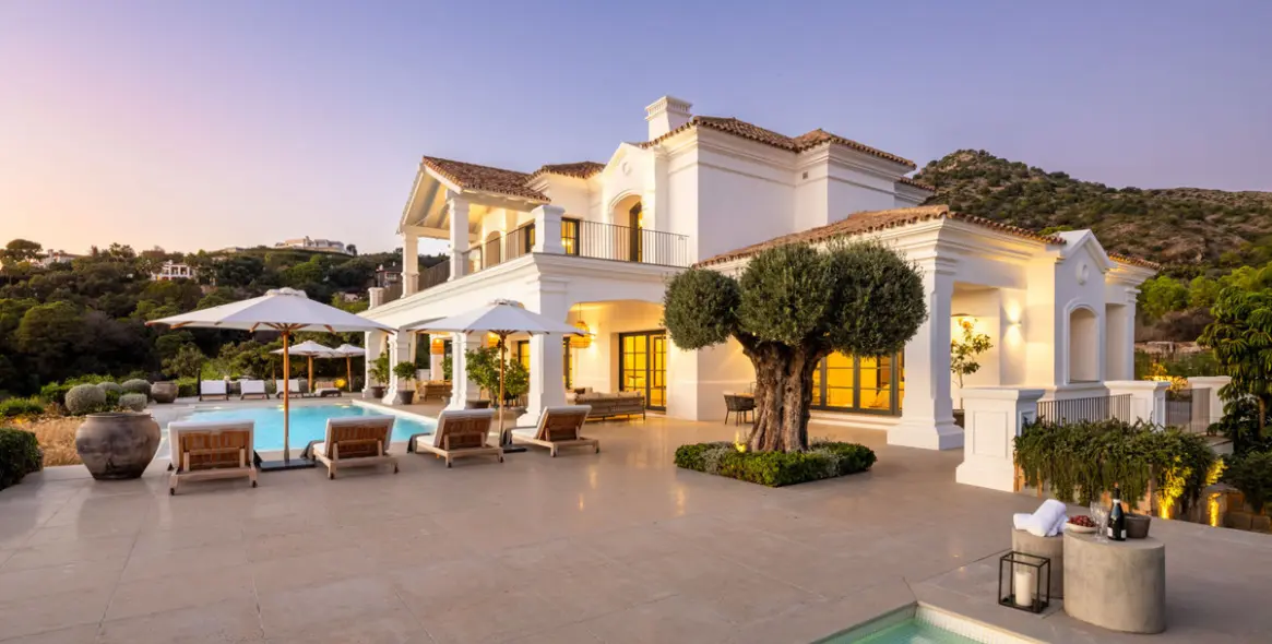 Sale of detached villa in Benahavís 40