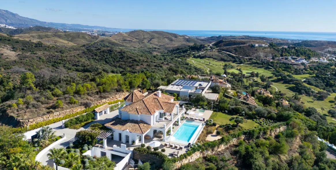 Sale of detached villa in Benahavís 47