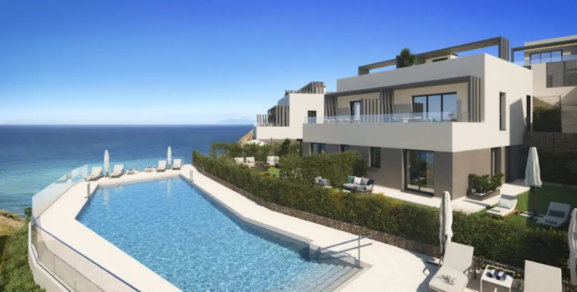 Sale of semi-detached house in Lagos 1