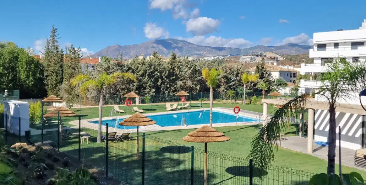 Venta de apartamento en planta baja en Estepona 11