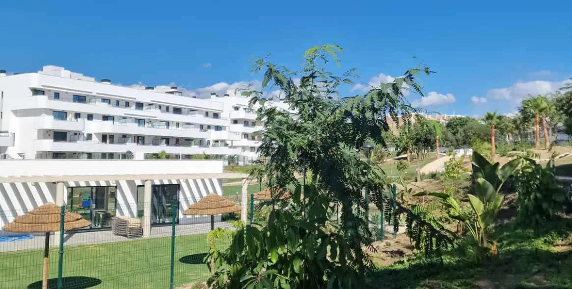 Venta de apartamento en planta baja en Estepona 29