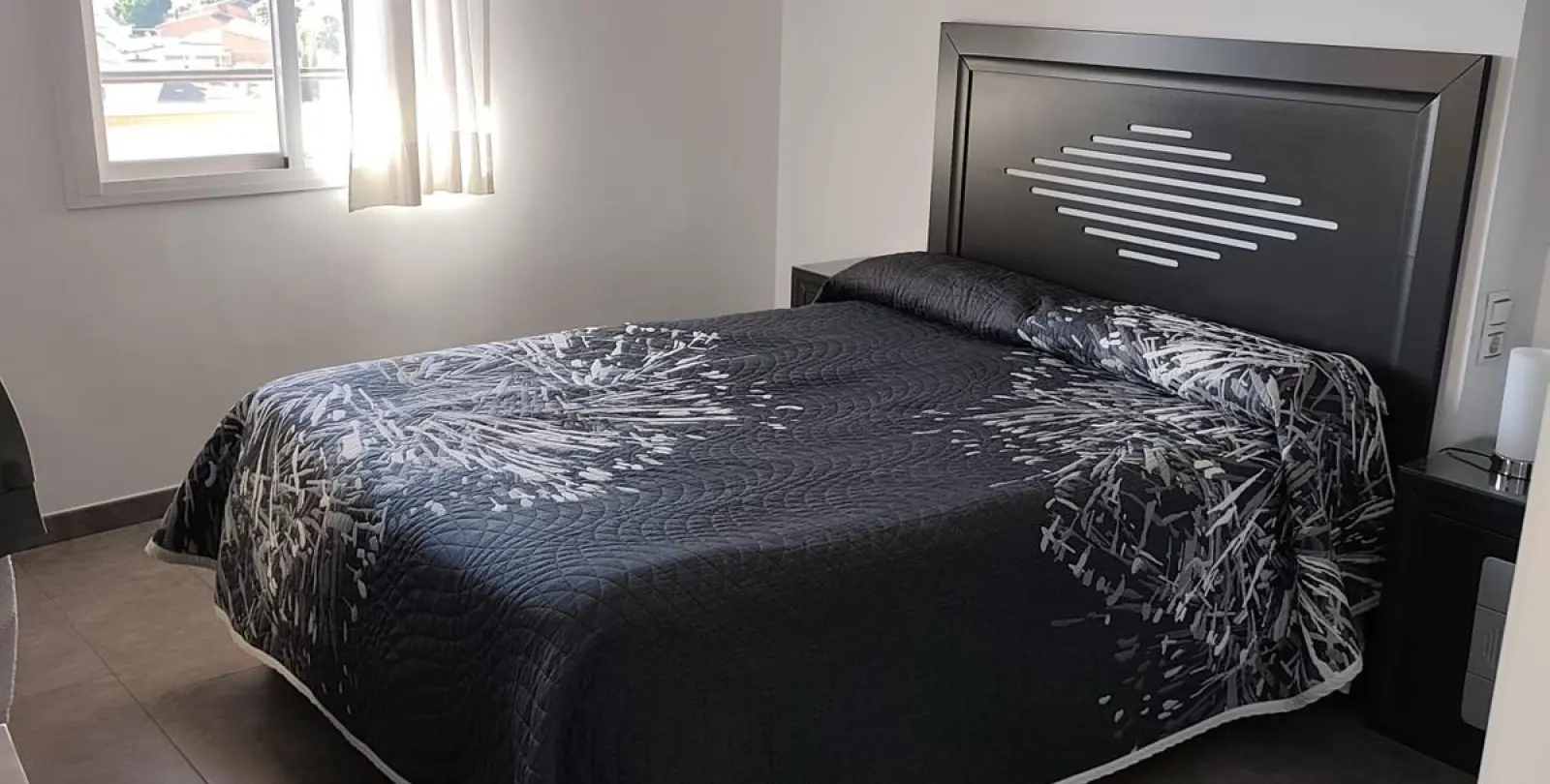 Sale of penthouse in Estepona 6