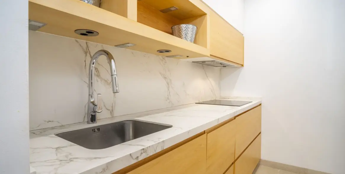 Продажа апартаментов на среднем этаже в Marbella 7