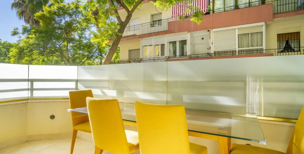 Продажа апартаментов на среднем этаже в Marbella 12