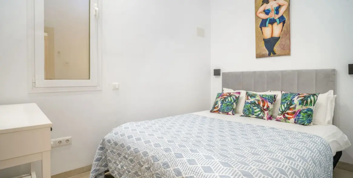 Sale of middle floor apartment in Marbella 24