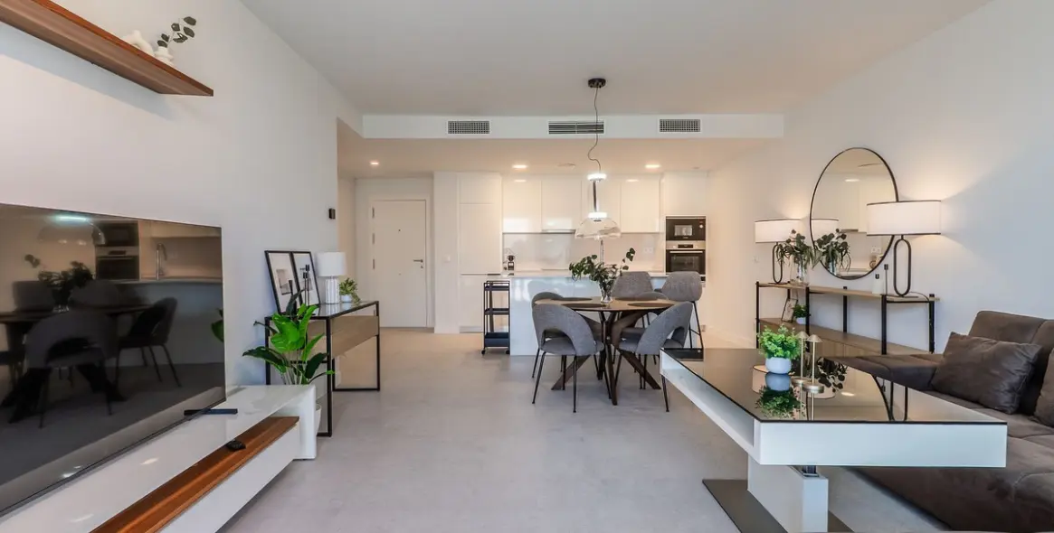 Продажа апартаментов на среднем этаже в Estepona 6