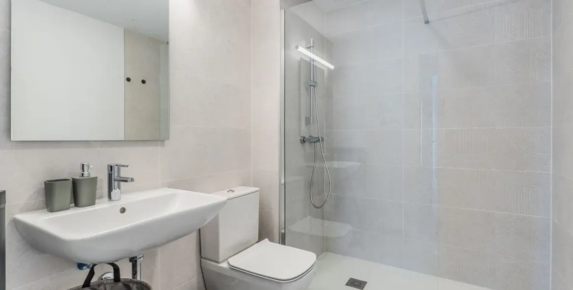 Продажа апартаментов на среднем этаже в Estepona 17