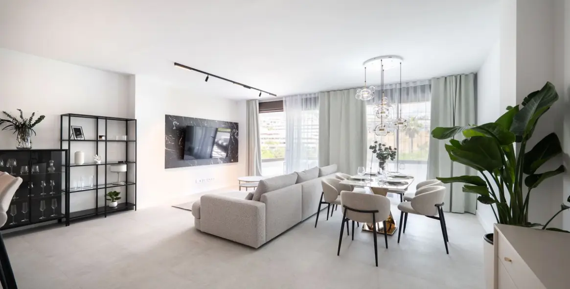 Продажа апартаментов на среднем этаже в Estepona 7