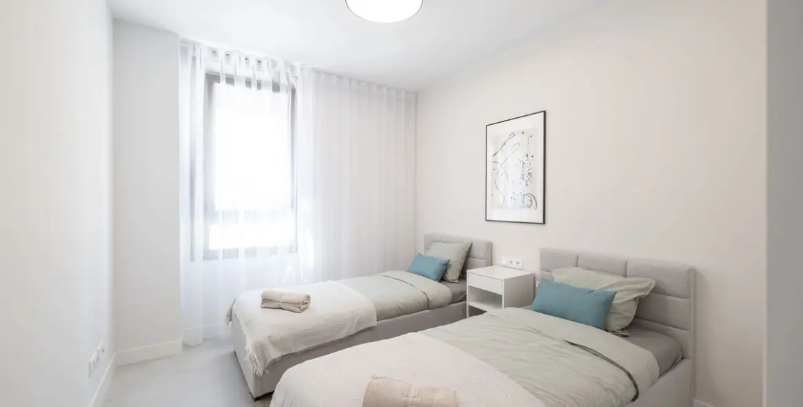 Продажа апартаментов на среднем этаже в Estepona 19