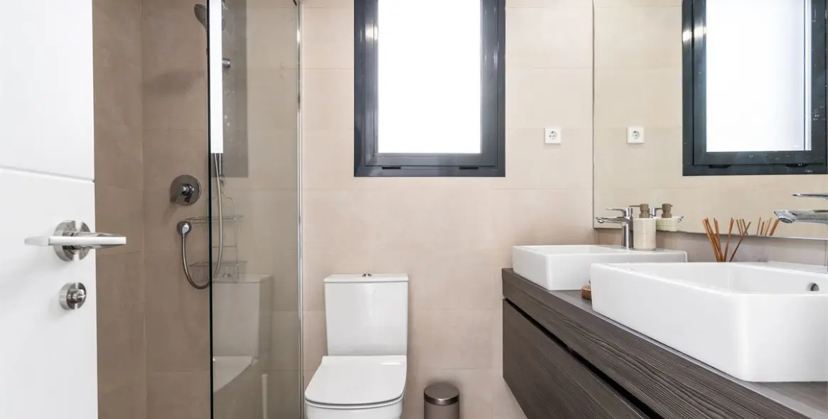 Продажа апартаментов на среднем этаже в Higueron 14