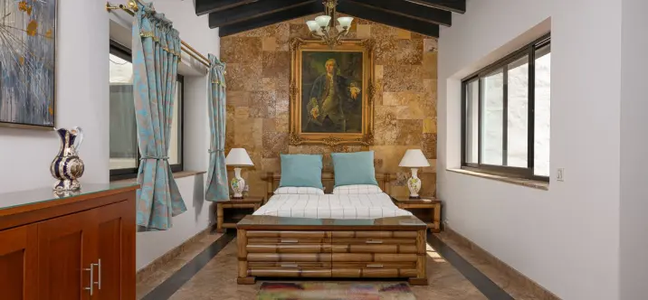 Апартаменты на среднем этаже R5080849 0