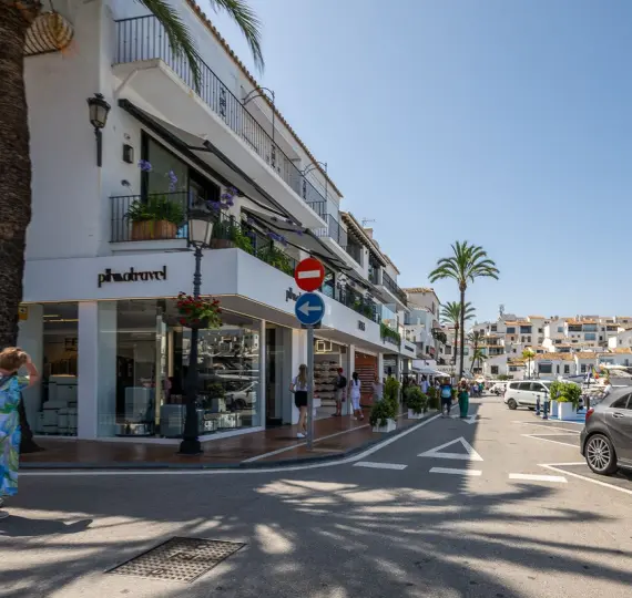 Апартаменты на среднем этаже R5080849