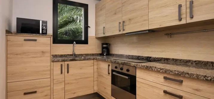 Апартаменты на среднем этаже R5080849 2