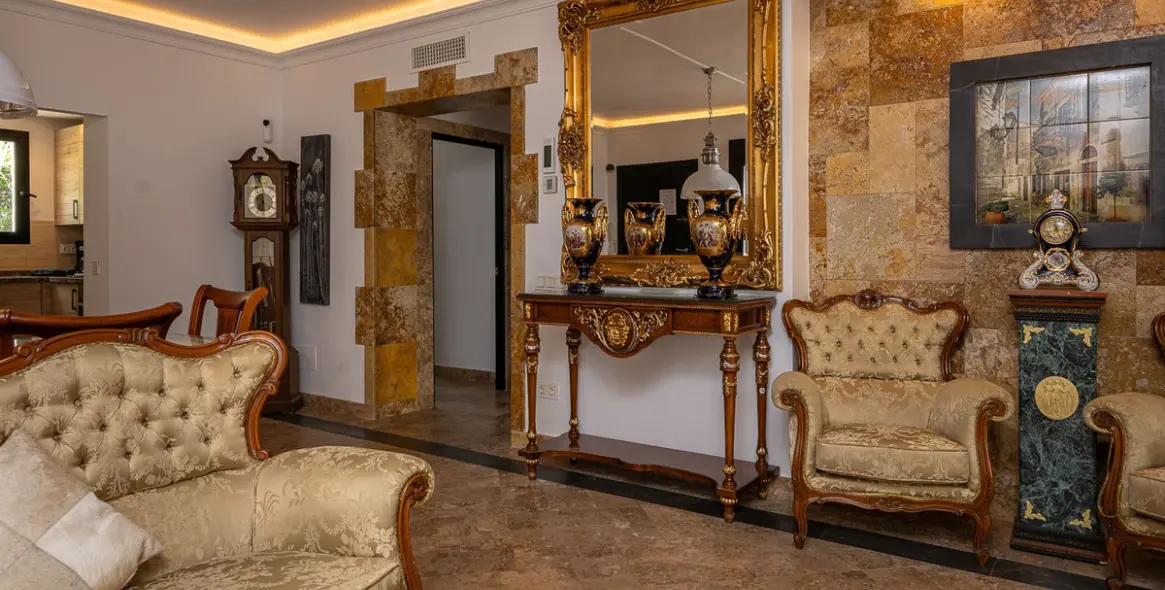 Продажа апартаментов на среднем этаже в Marbella (район Puerto Banús) 5