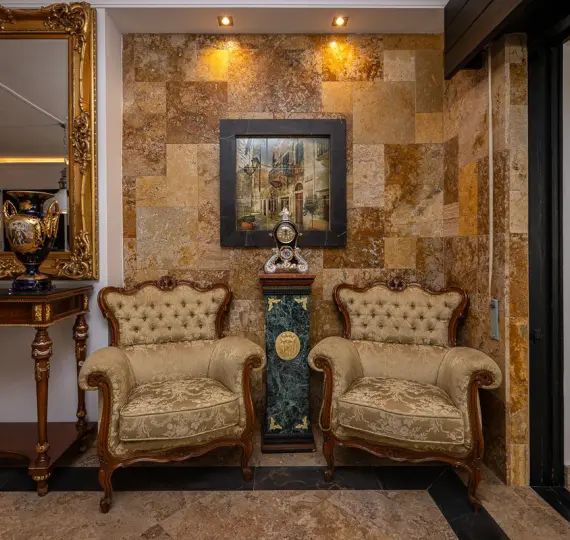 Апартаменты на среднем этаже R5080849