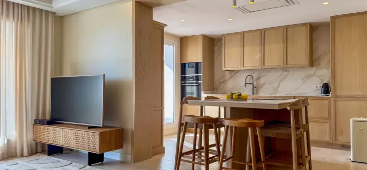 Sale of middle floor apartment in Nueva Andalucía 0