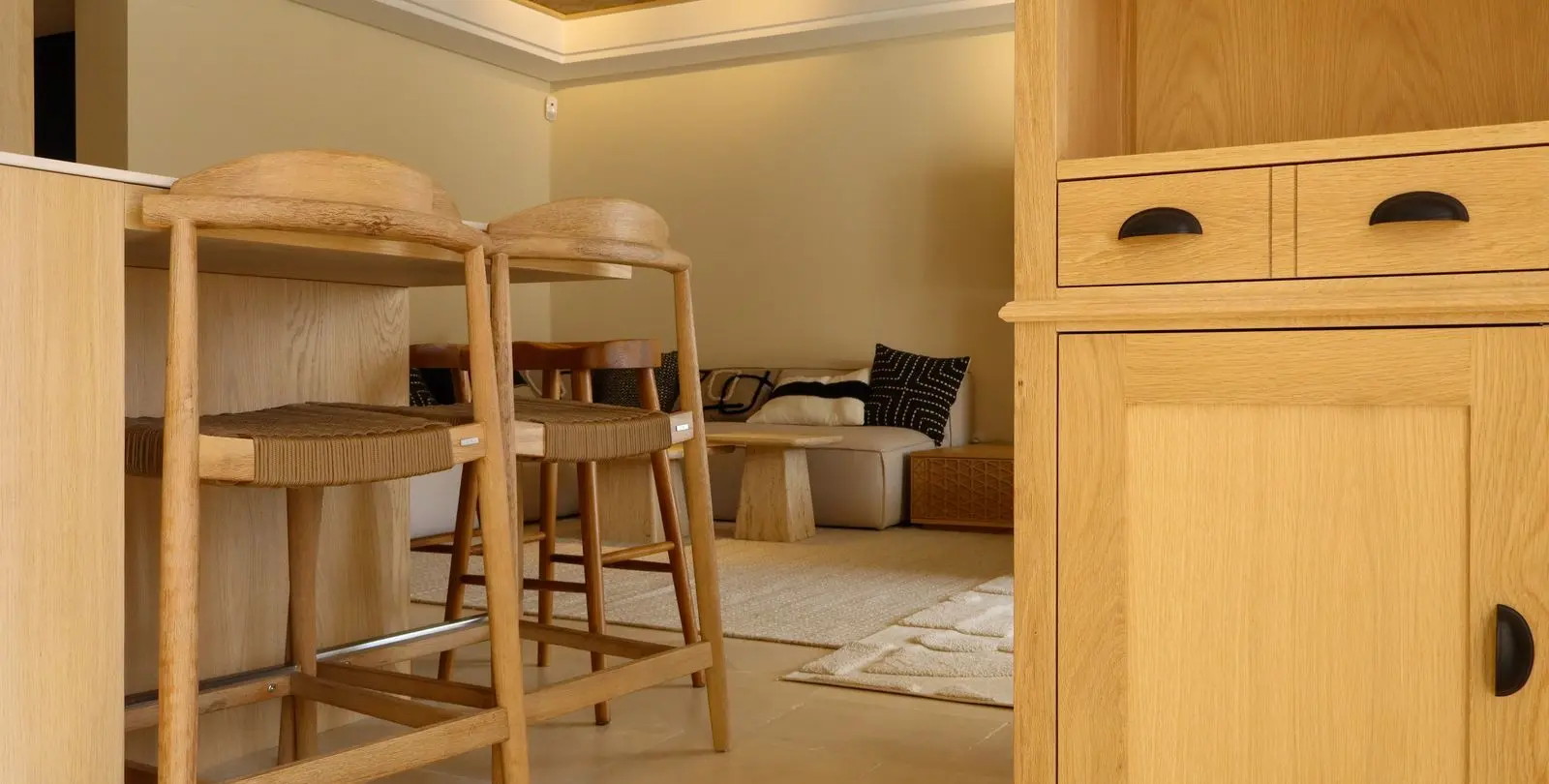 Venta de apartamento en planta media en Nueva Andalucía 13