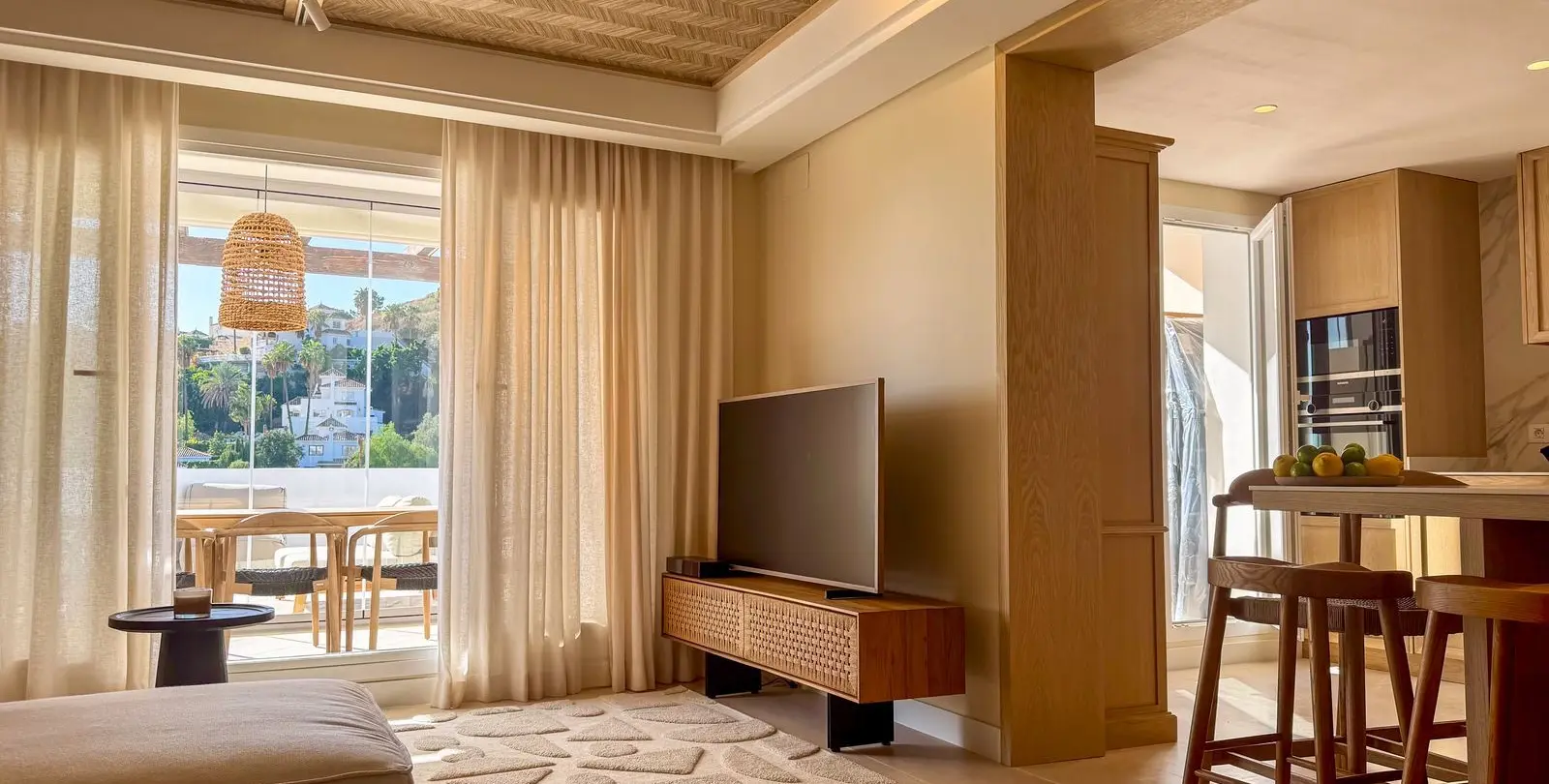 Venta de apartamento en planta media en Nueva Andalucía 32