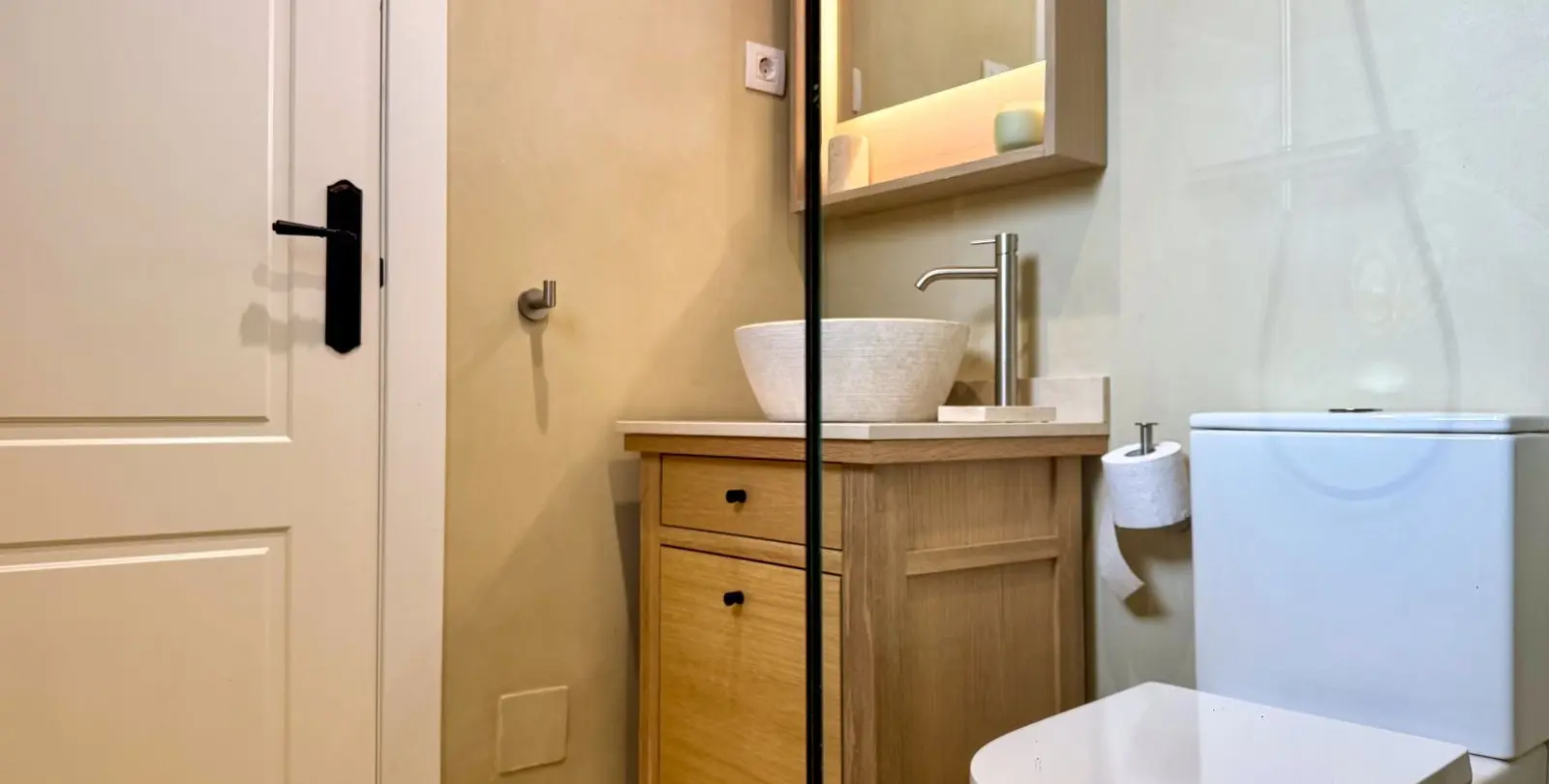 Venta de apartamento en planta media en Nueva Andalucía 73