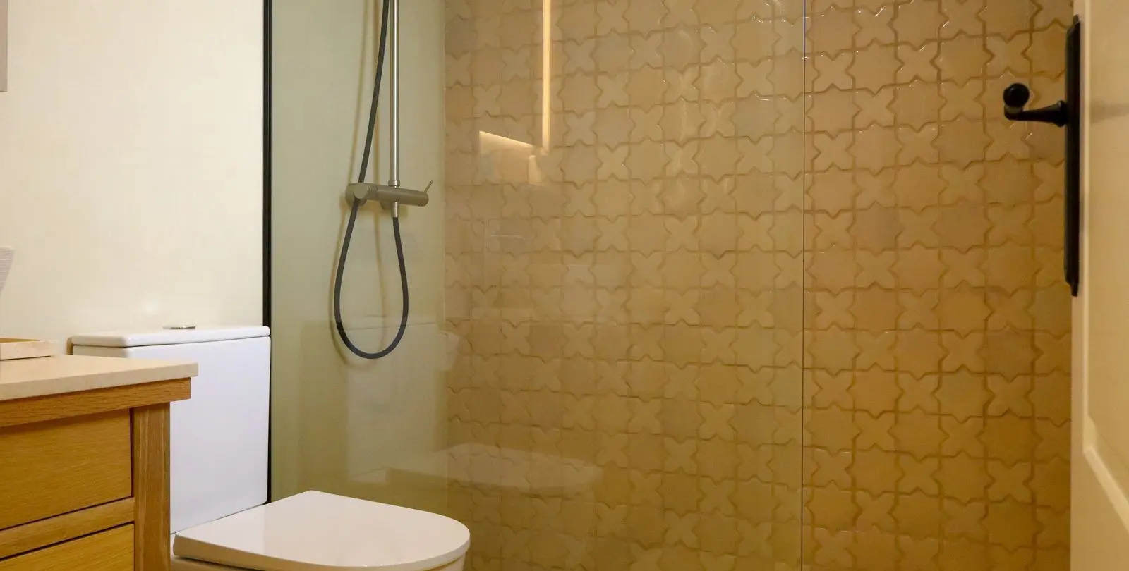 Venta de apartamento en planta media en Nueva Andalucía 74