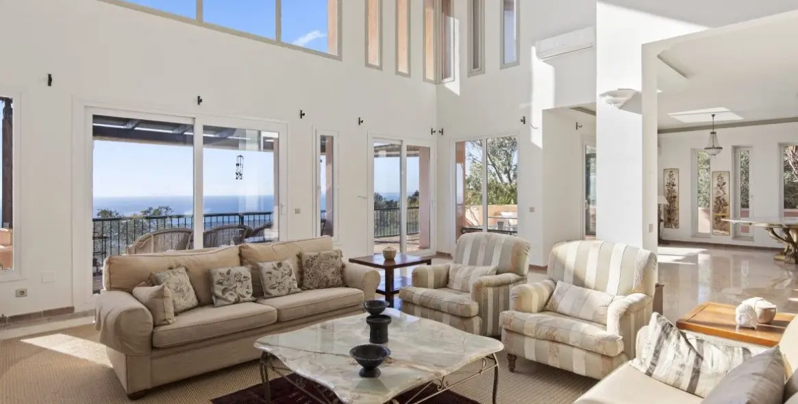 Venta de villa independiente en La Mairena 7