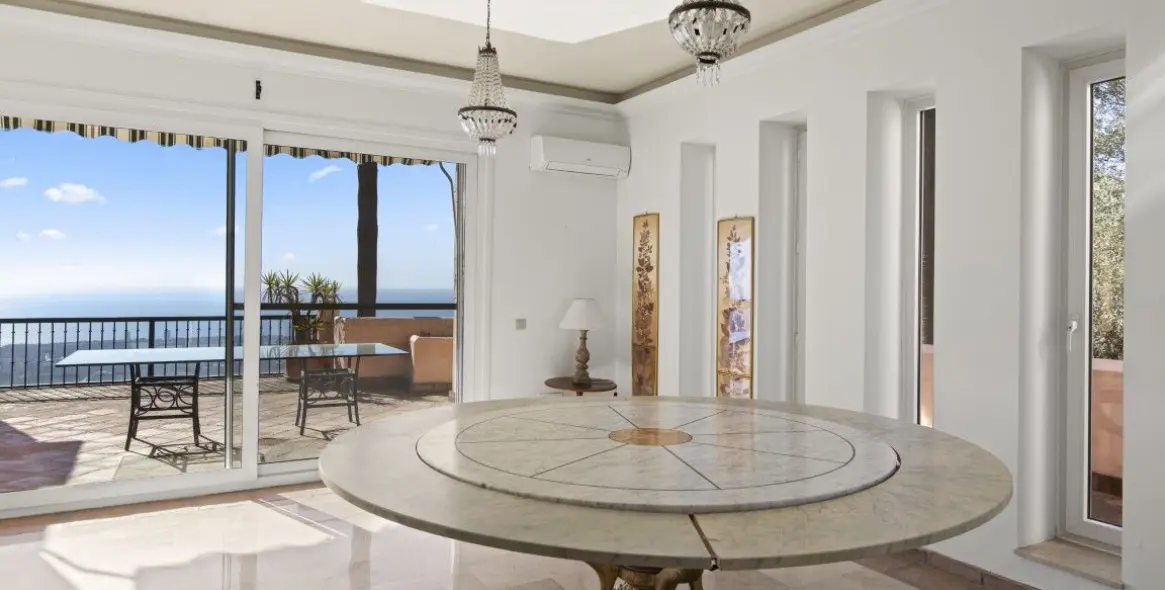 Venta de villa independiente en La Mairena 8