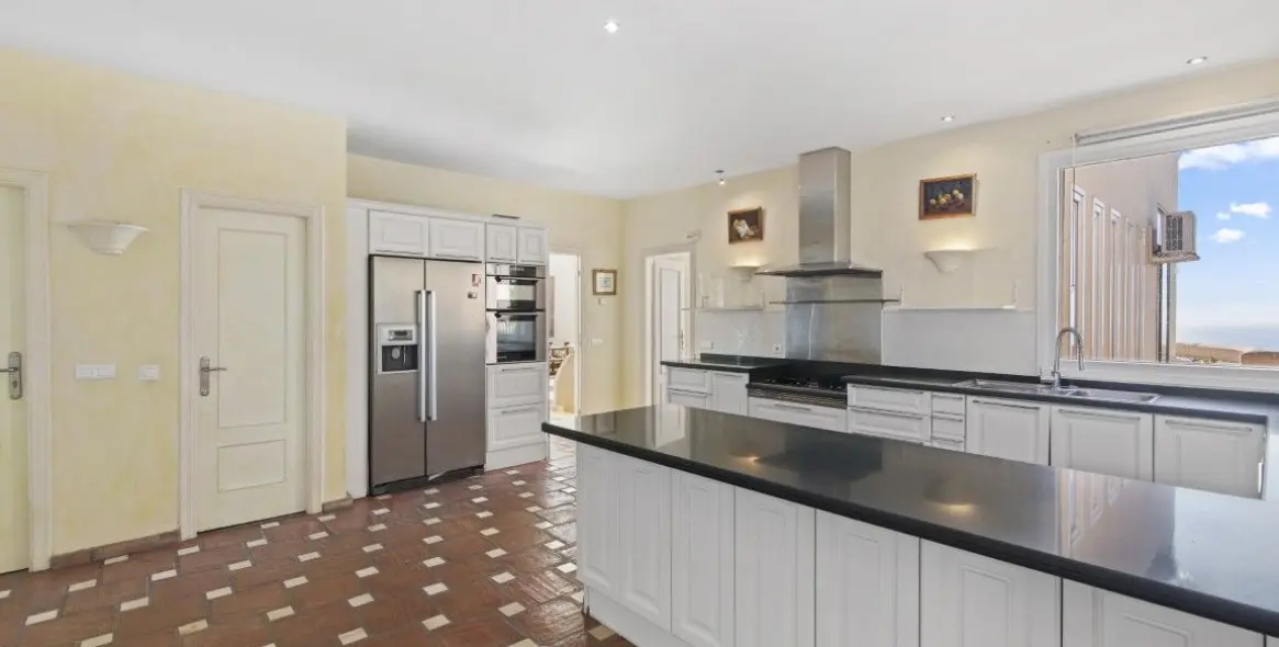 Venta de villa independiente en La Mairena 11