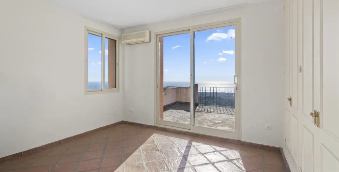 Venta de villa independiente en La Mairena 15