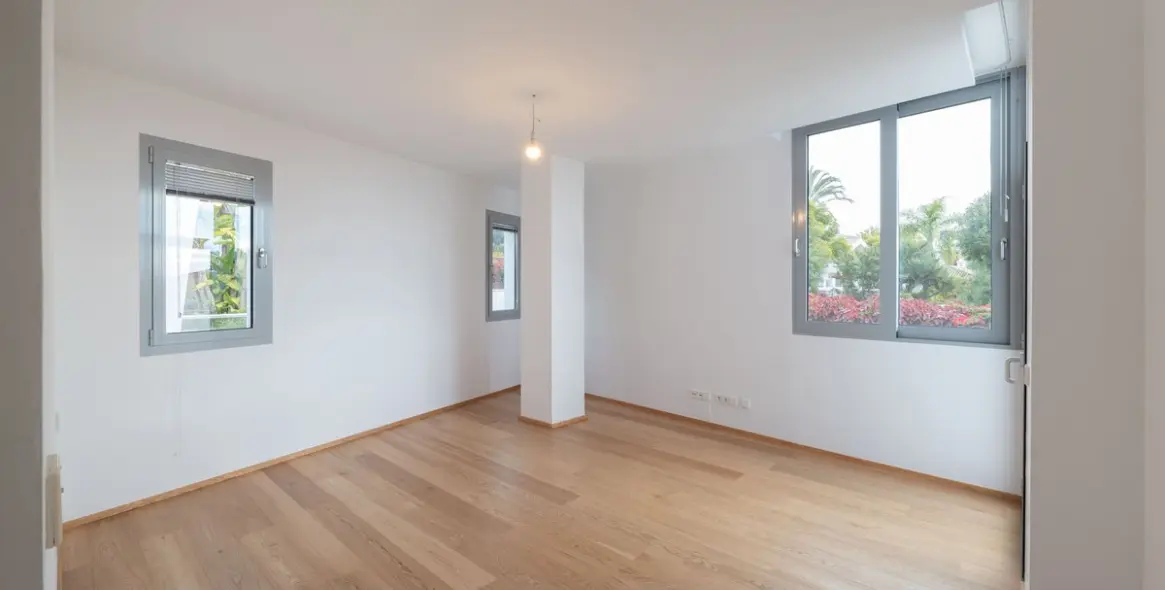 Продажа таунхауса в The Golden Mile 30