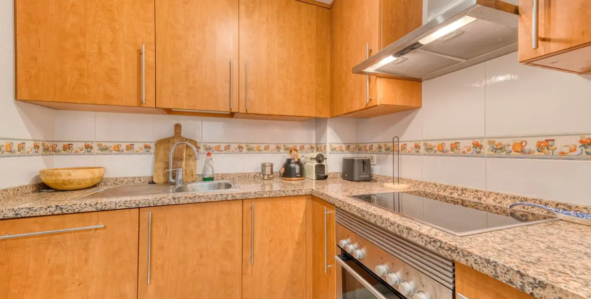 Продажа апартаментов на первом этаже в La Duquesa 7