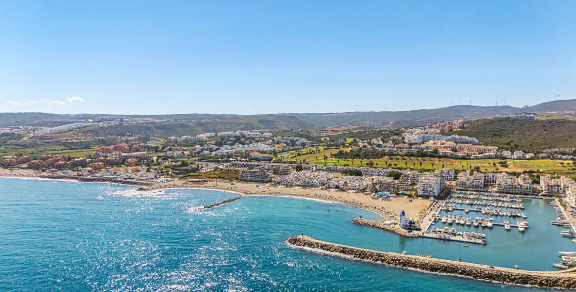 Продажа апартаментов на первом этаже в La Duquesa 11