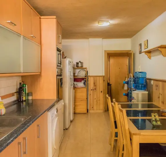 Продажа апартаментов на среднем этаже в Marbella