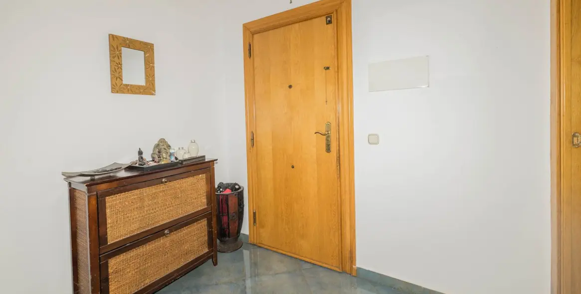 Sale of middle floor apartment in Marbella 9