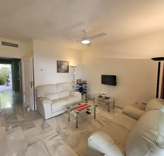 Sale of ground floor apartment in Miraflores