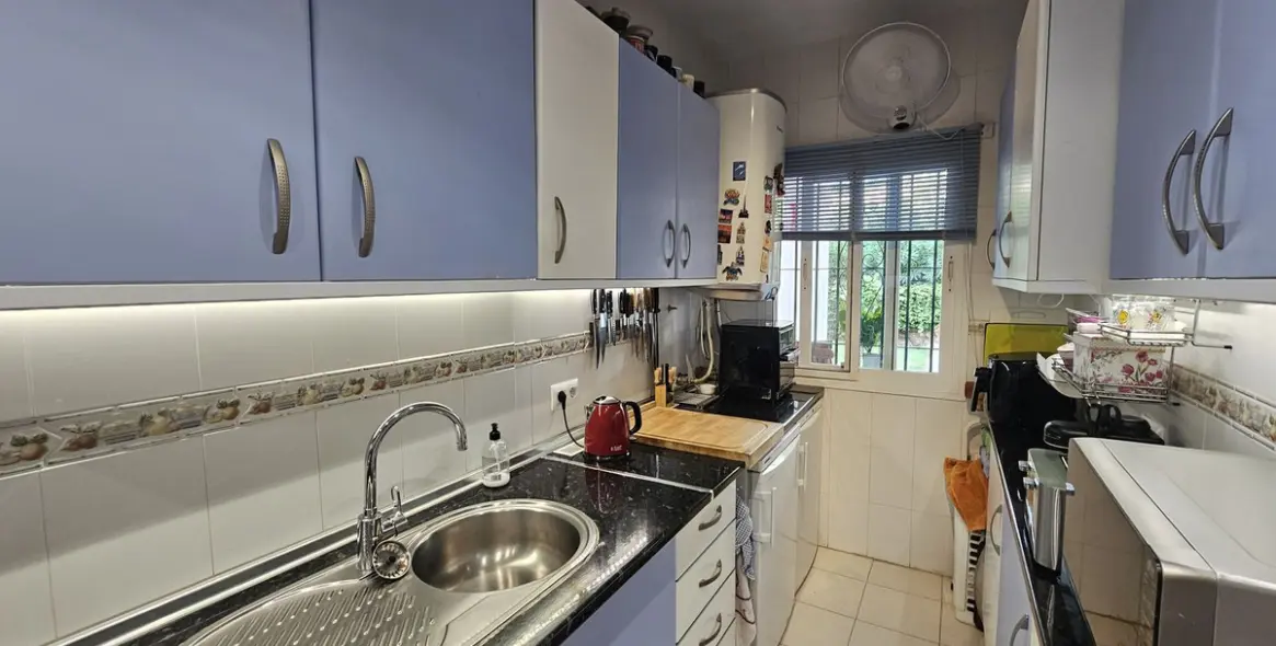 Sale of ground floor apartment in Miraflores 7