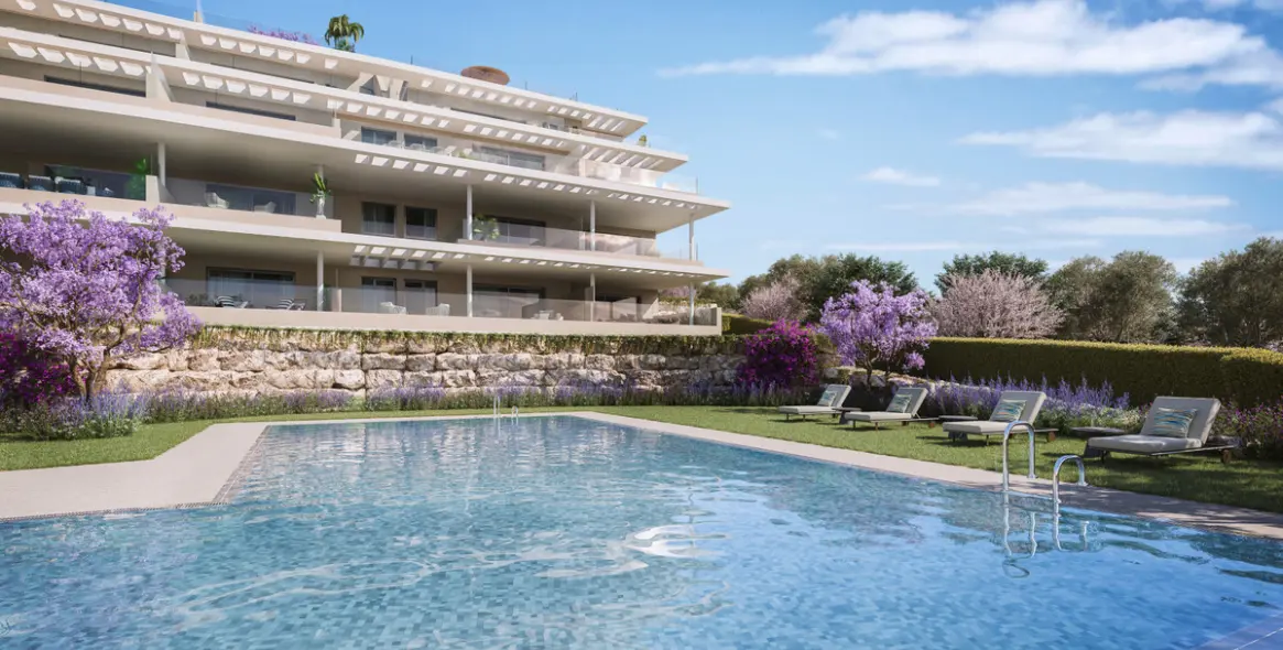 Продажа апартаментов на первом этаже в Estepona 1