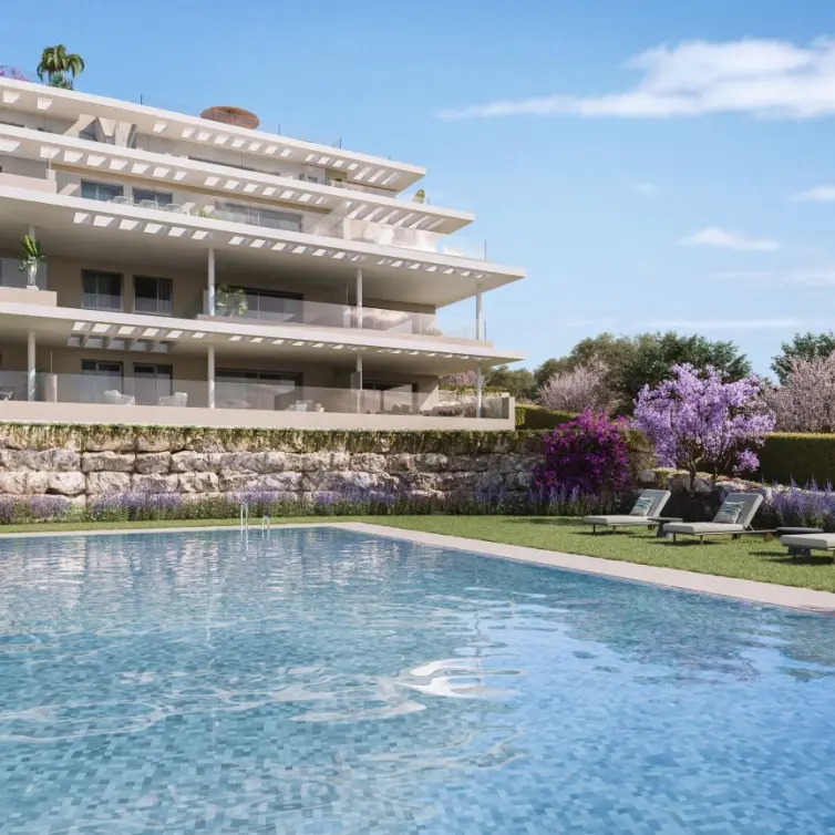 Продажа апартаментов на первом этаже в Estepona