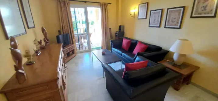 Venta de apartamento en planta baja en La Cala de Mijas 4