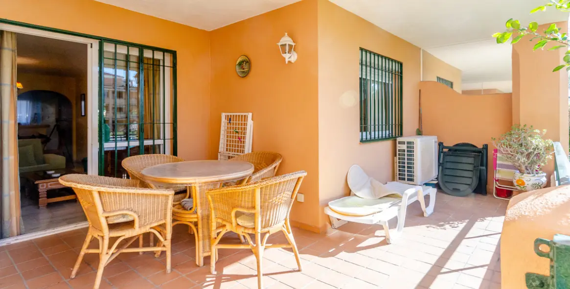 Sale of ground floor apartment in La Cala de Mijas 7