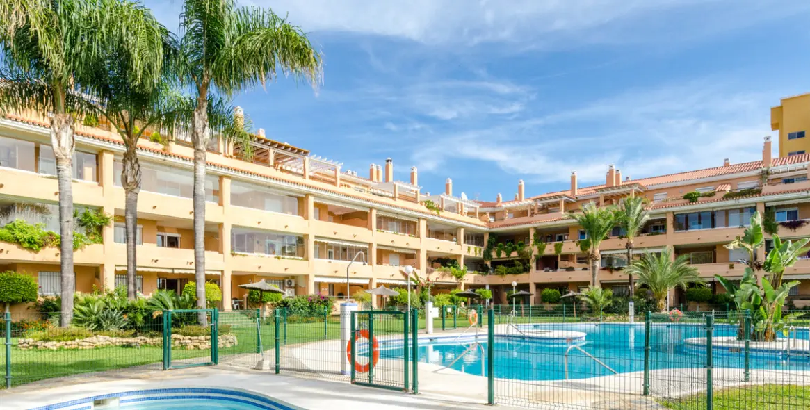 Sale of ground floor apartment in La Cala de Mijas 19