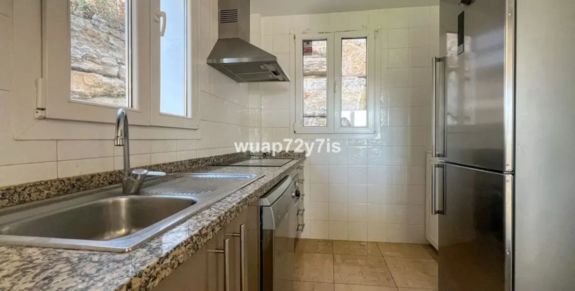 Продажа  отдельно стоящей виллы в Manilva 6