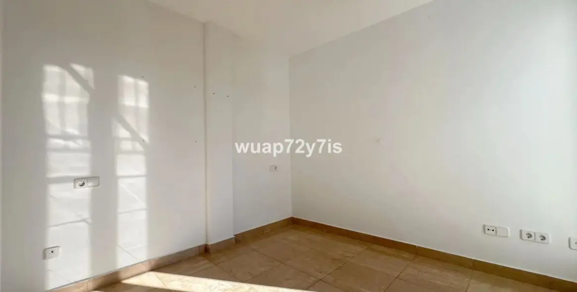 Продажа  отдельно стоящей виллы в Manilva 17