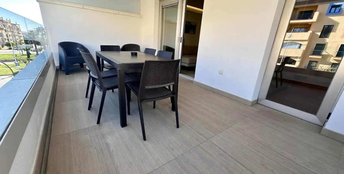 Sale of middle floor apartment in Marbella 3