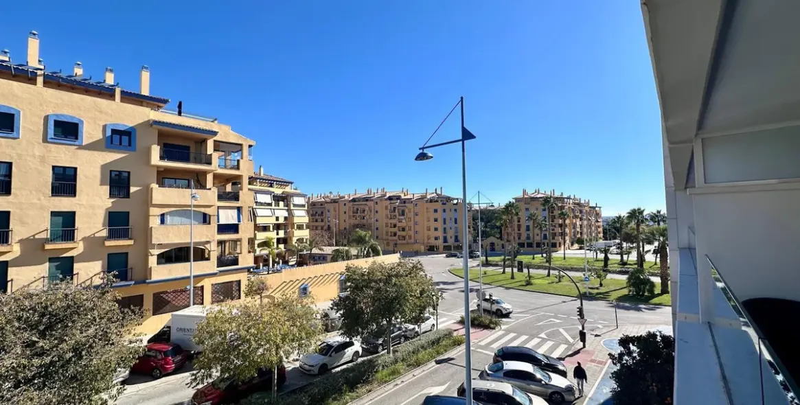 Sale of middle floor apartment in Marbella 6