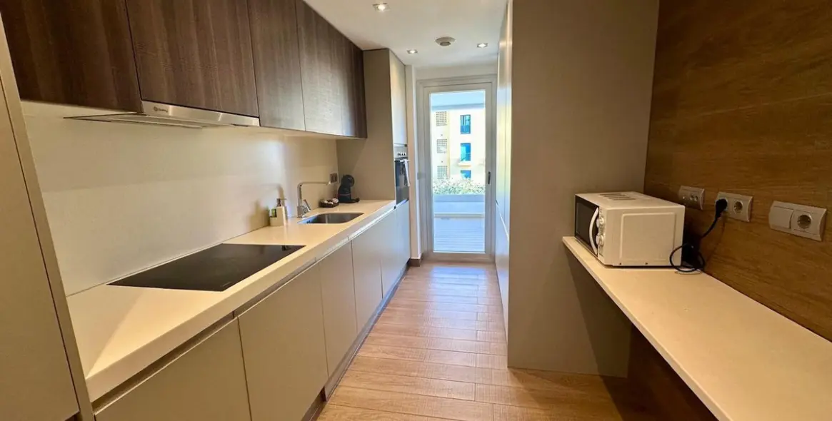 Sale of middle floor apartment in Marbella 17