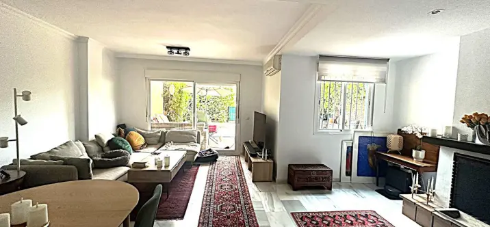 Townhouse R5180812 1