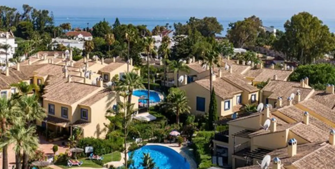 Sale of townhouse in Puerto Banús 6