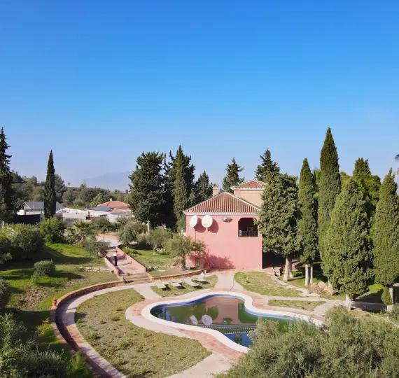 Sale of detached villa in Alhaurín el Grande