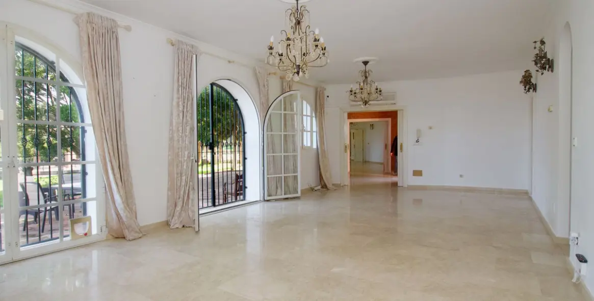 Sale of detached villa in Alhaurín el Grande 16